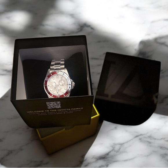 NWT Invicta Pro Diver 43mm Red and Silver Watch 49713 - Picture 4 of 6